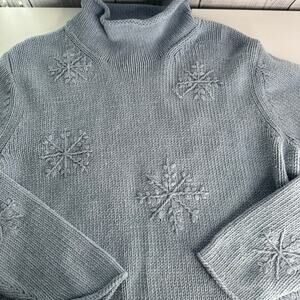 Vintage Eddie Bauer Blue Turtleneck Sweater Raised Snowflakes Knit Womens Large